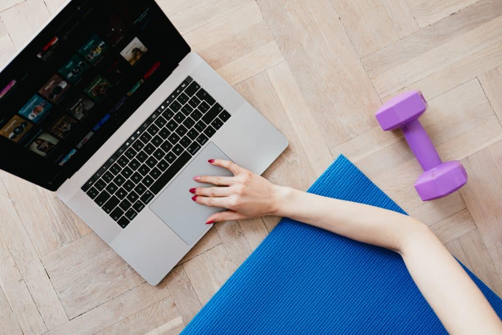 How to become an online personal trainer